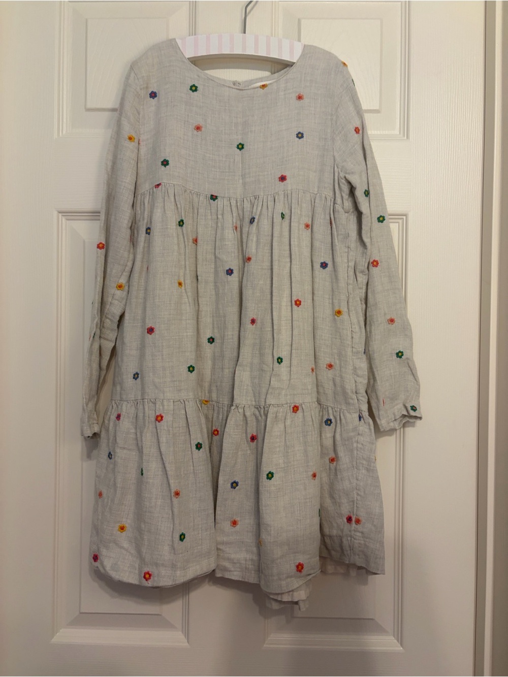 Mini Boden cream dress with embroidered flowers - 9-10Y